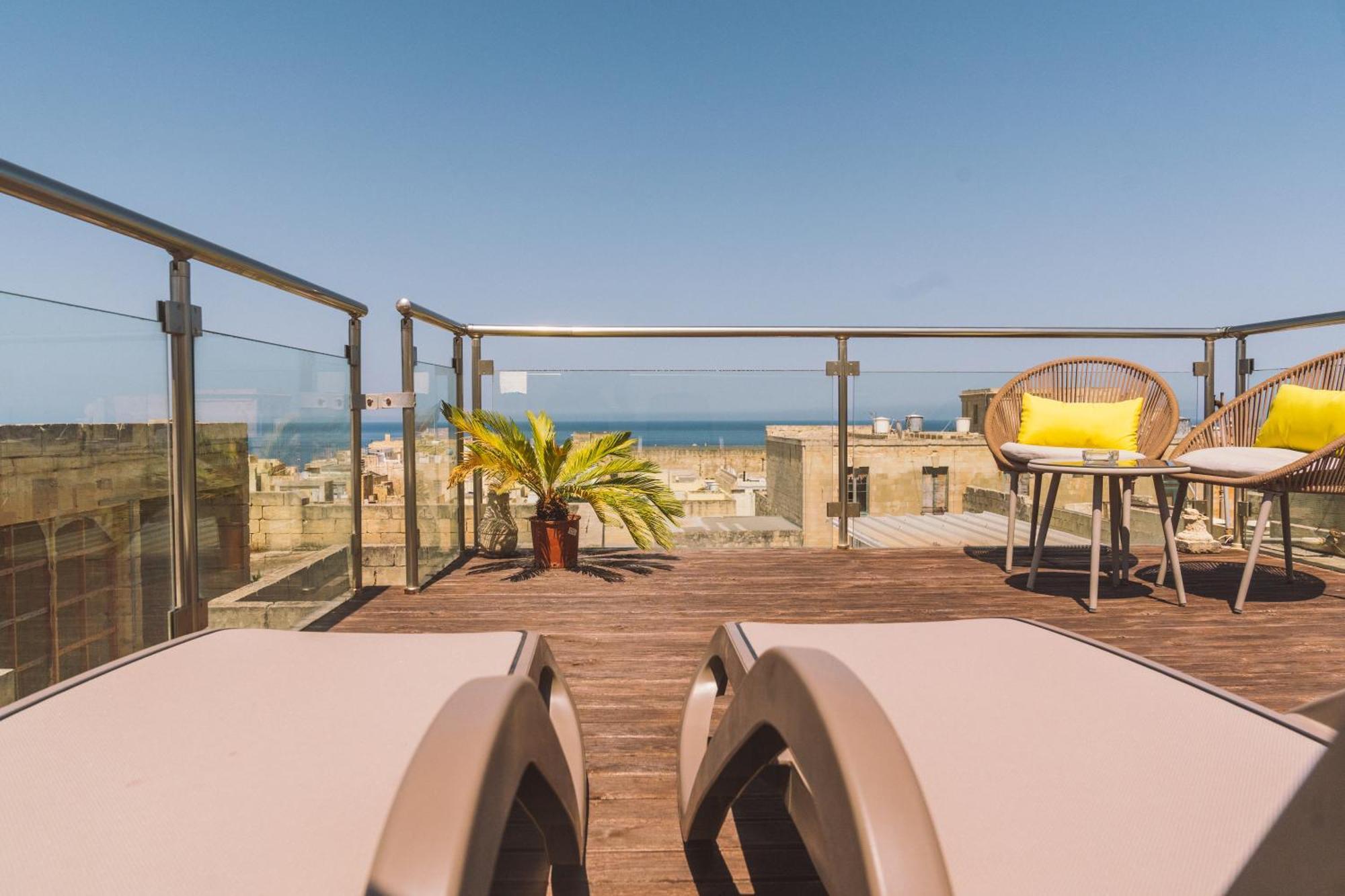 Vallettastay Skyline Sea View Studio المظهر الخارجي الصورة