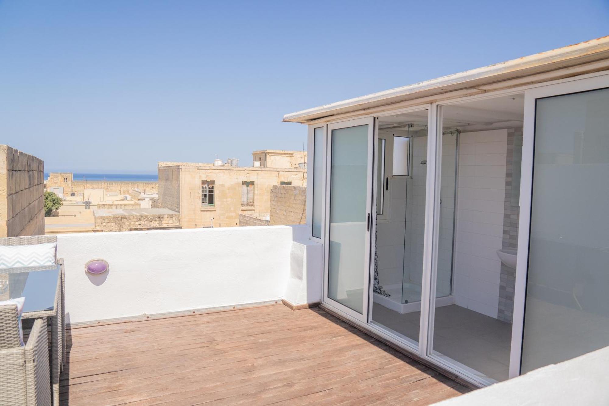 Vallettastay Skyline Sea View Studio المظهر الخارجي الصورة