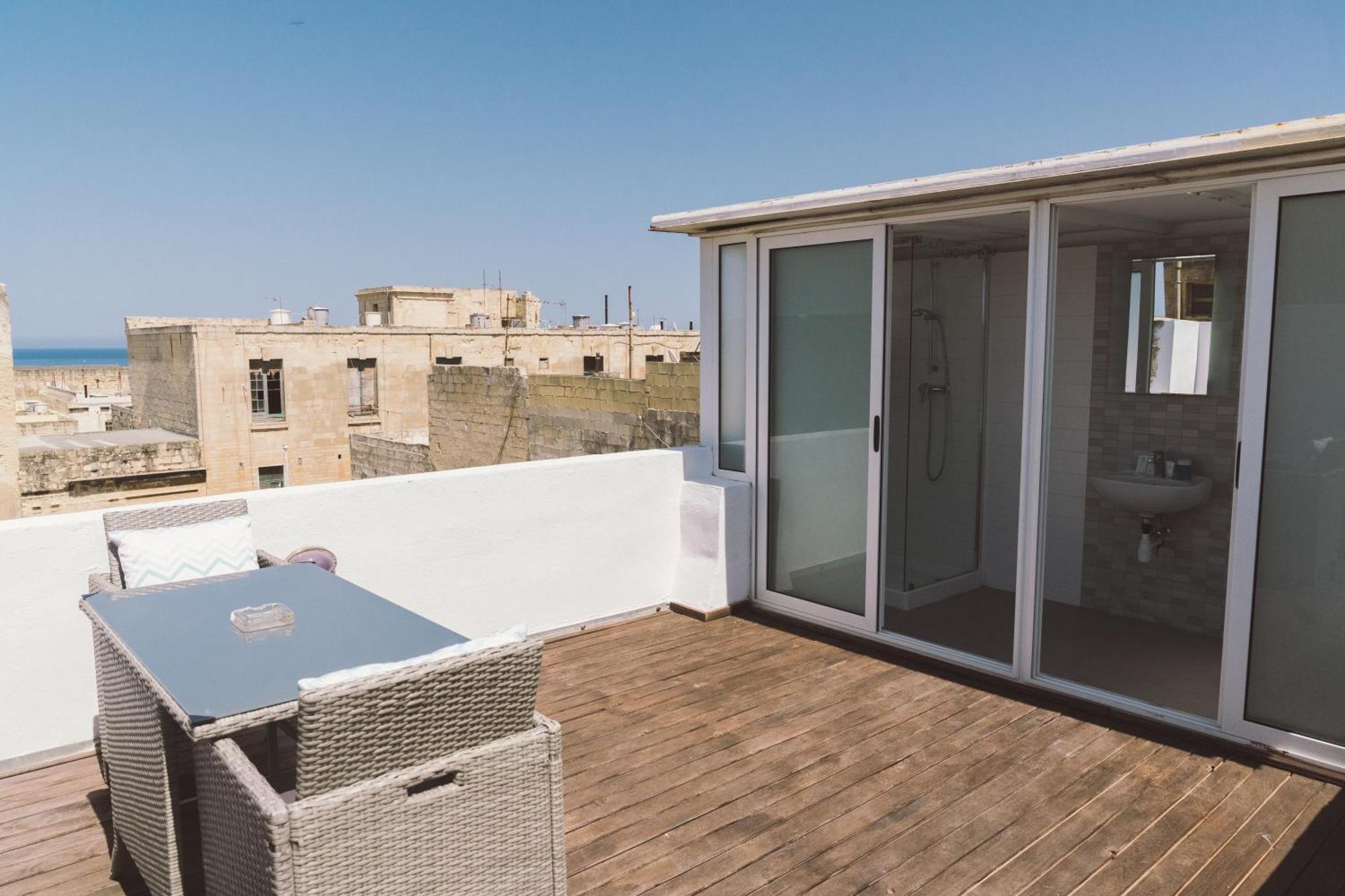 Vallettastay Skyline Sea View Studio المظهر الخارجي الصورة