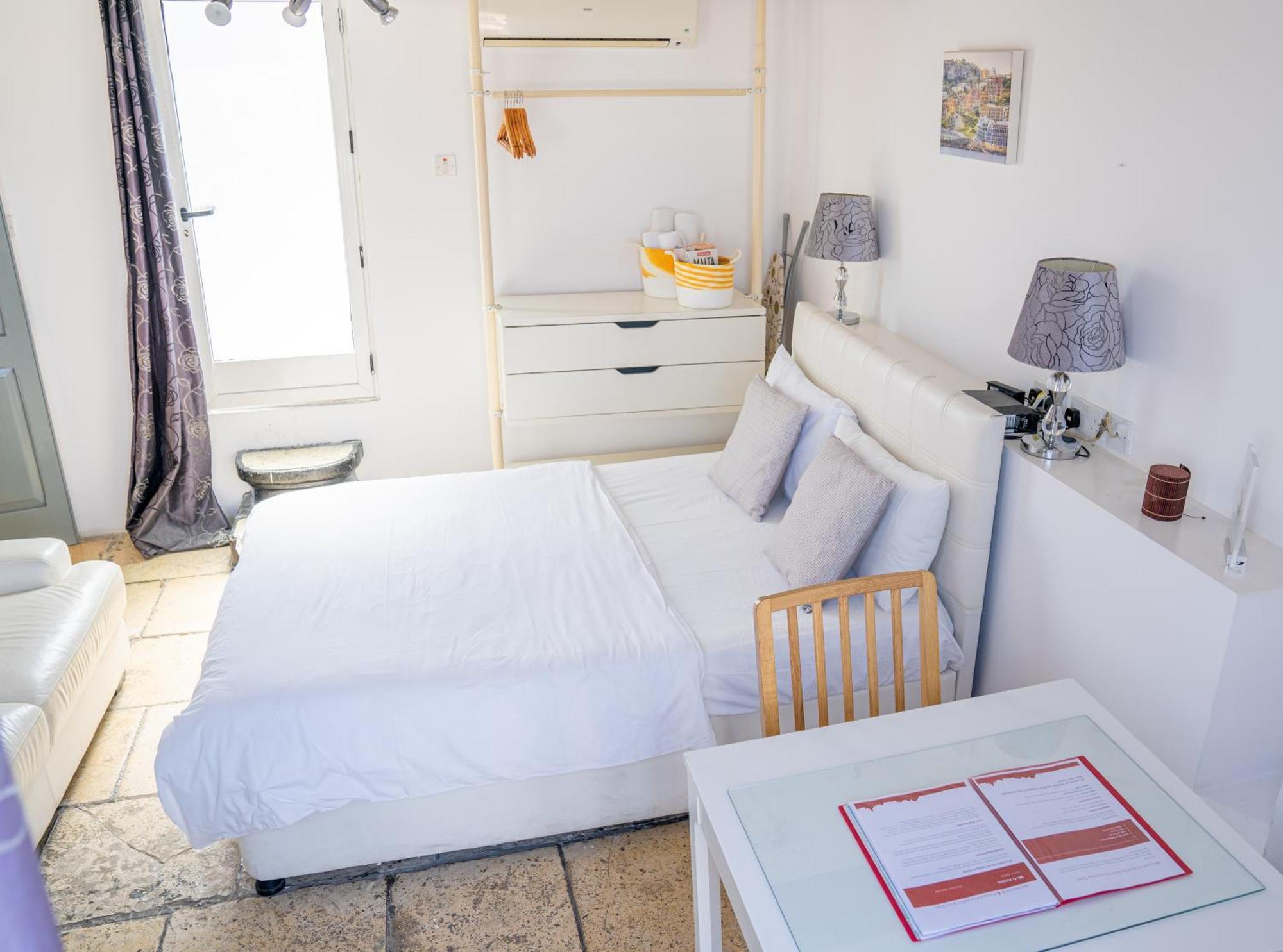 Vallettastay Skyline Sea View Studio المظهر الخارجي الصورة