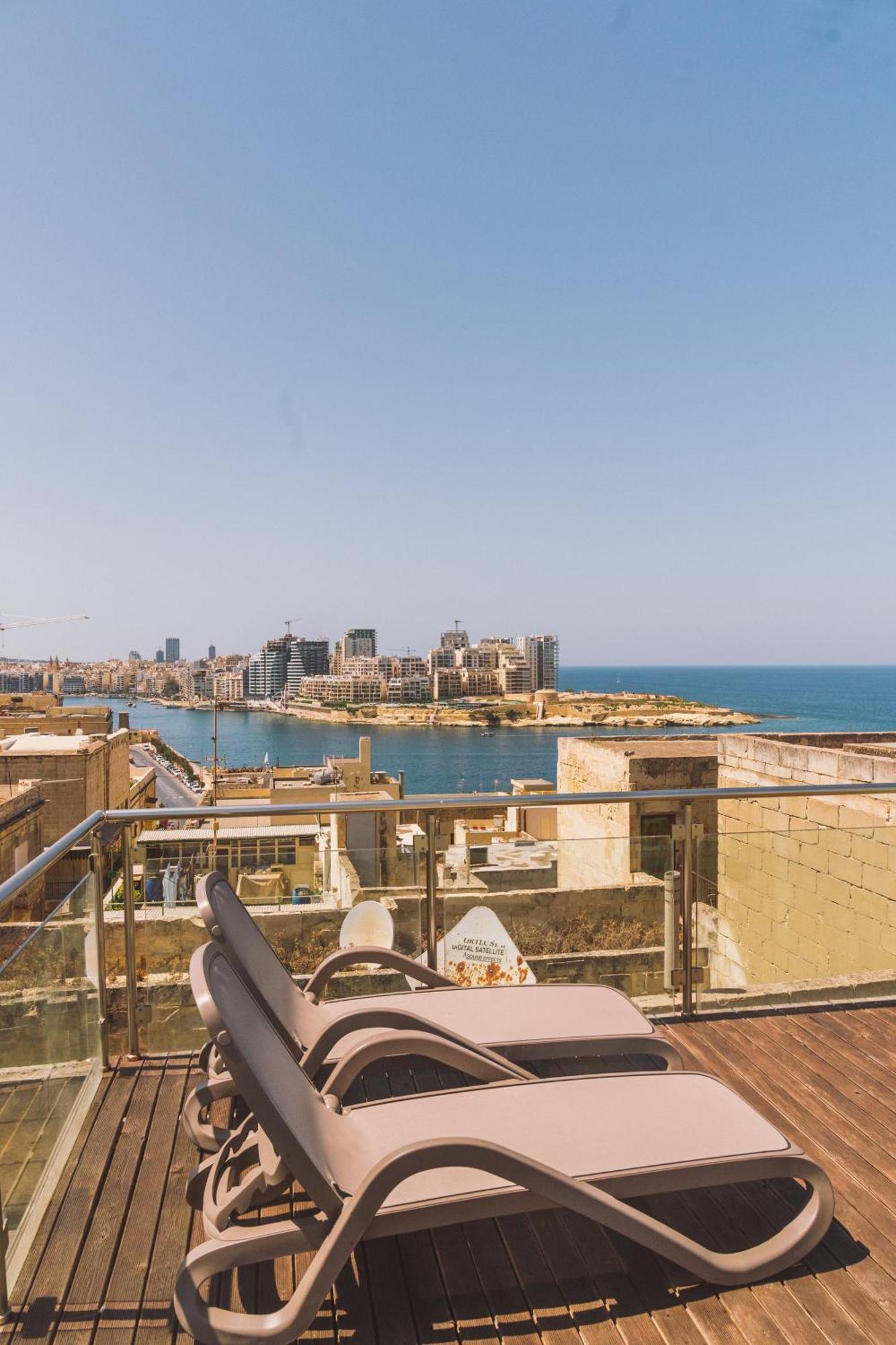 Vallettastay Skyline Sea View Studio المظهر الخارجي الصورة