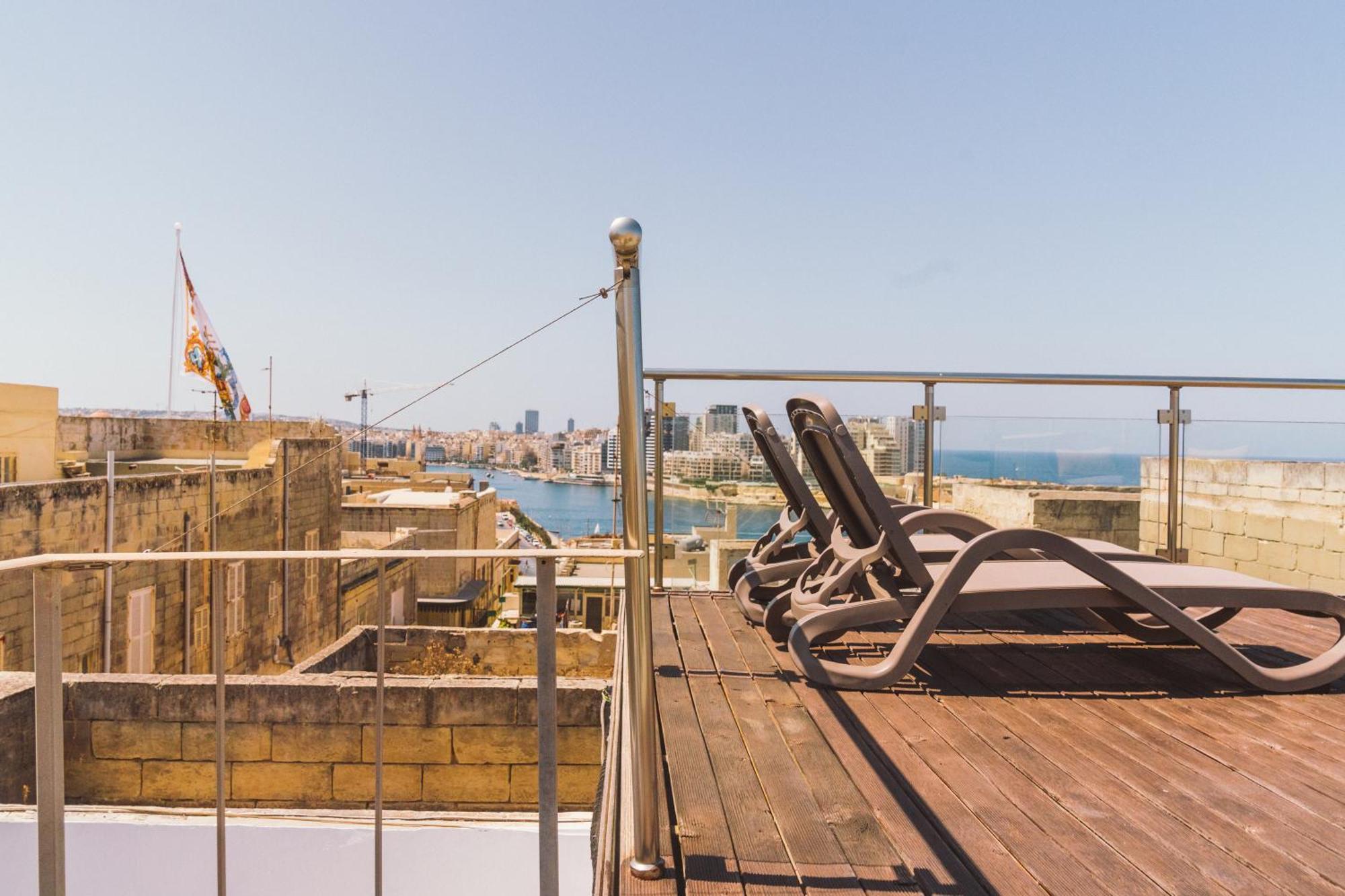 Vallettastay Skyline Sea View Studio المظهر الخارجي الصورة